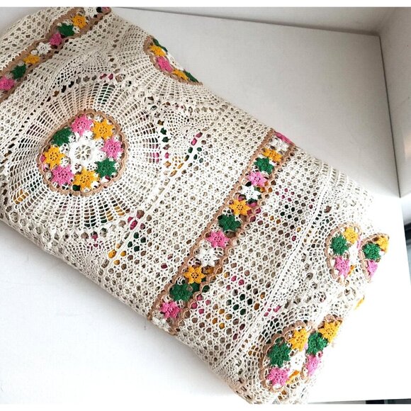 Vintage Crochet Massive Open Knit Table Cloth - Picture 2 of 8